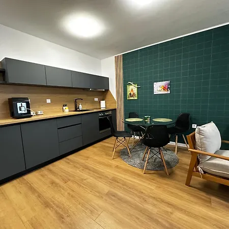 Apartament Delux 3 - модерен апартамент,2 спални,център