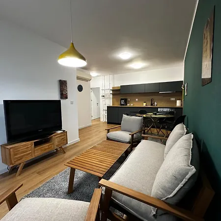 Delux 3 - модерен апартамент,2 спални,център Płowdiw