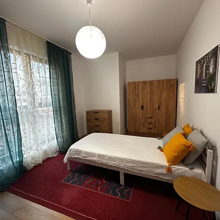 Delux 3 - модерен апартамент,2 спални,център *